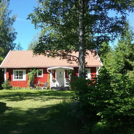 Villa Bjoerkslingan Vimmerby Exterior foto
